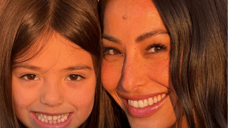 Filha de Sabrina Sato encanta a web com áudio cobrando a mãe: ‘Não quero me atrasar’