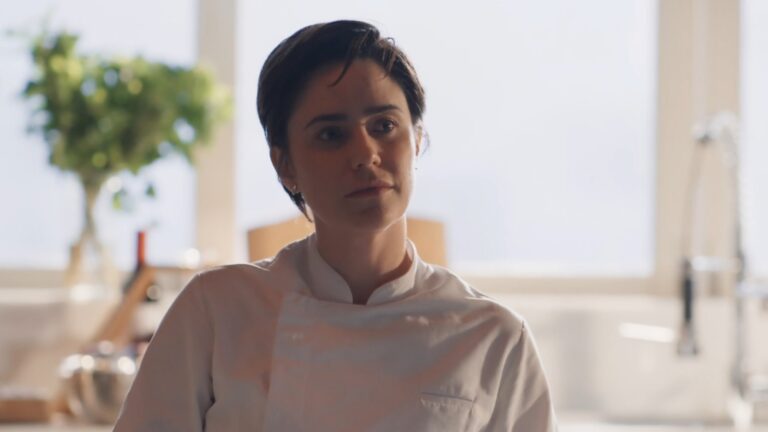 Fernanda Vasconcellos revela choro com cena de Três Graças: ‘Me atinge diretamente’
