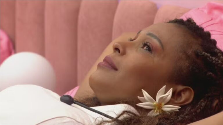 ‘BBB 26’: Ao saber que foi votada por Jordana, Sol diz que sister se revelou uma cobra