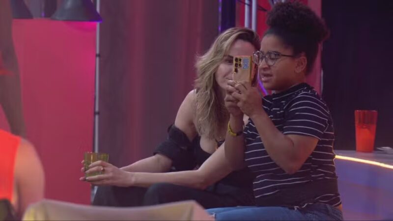 ‘BBB 26’: Não são amigas? Ana Paula se irrita e dá bronca em Milena: ‘Pára’
