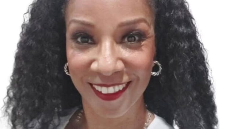 Atriz de ‘Terra Nostra’ curte Carnaval e revela se voltará às novelas; veja