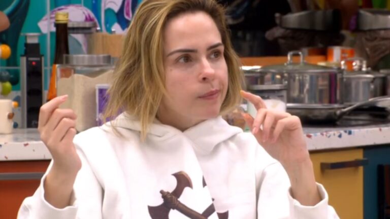 ‘BBB 26’: Ana Paula opina sobre postura de Sarah em embates: ‘Não tem coragem’