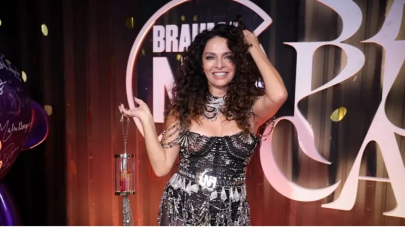 Aos 63, Claudia Ohana resgata ‘Vamp’ no Carnaval e revela desejo inesperado: ‘Quero continuação’