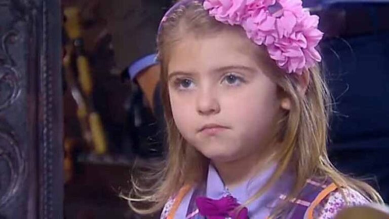 Estrela de ‘Carinha de Anjo’ vira assunto em sua festa de 15 anos: ‘Essa roupa aí…’