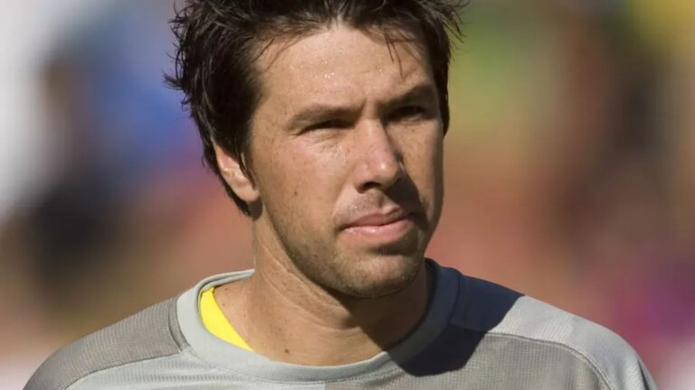 Ex-goleiro da Seleção e do Corinthians é processado por golpes nos EUA; veja quem