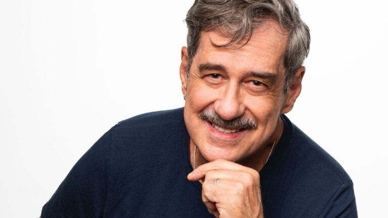 João Camargo destaca a importância da escrita de Walcyr Carrasco: ‘Mestre’