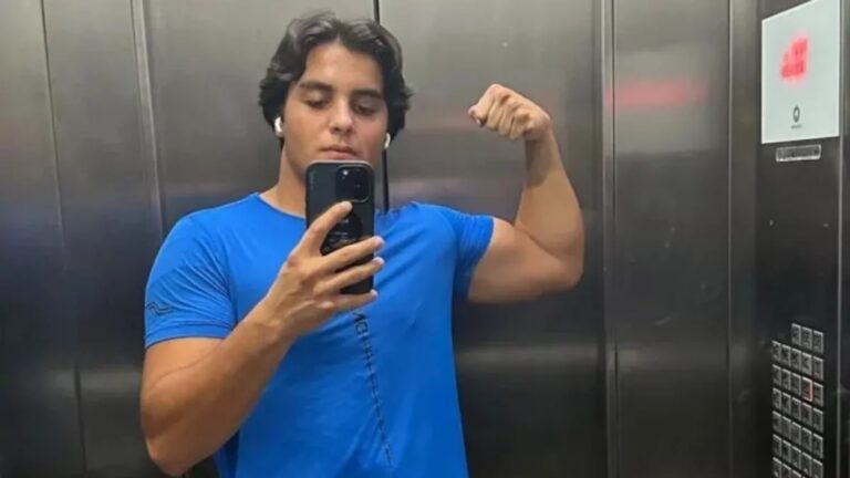 Filho de Ivete Sangalo viraliza nas redes após vender ingresso de camarote