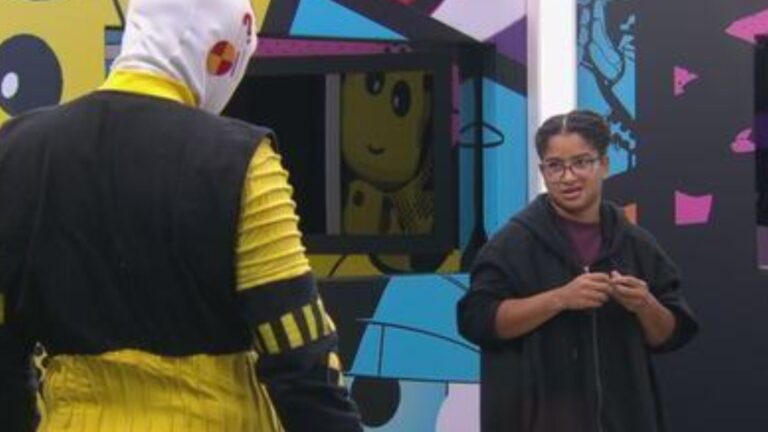 ‘BBB 26’: Barrada, Milena causa alvoroço ao voltar para festa; veja