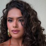 Web reage ao ver Maisa de biquíni fininho na praia: ‘Não tem necessidade’