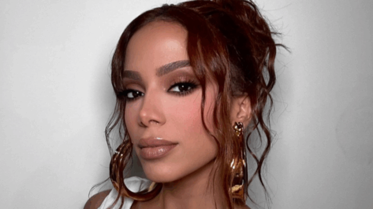 Líder religioso ligado a Anitta revela se irá entrar na política no Rio de Janeiro