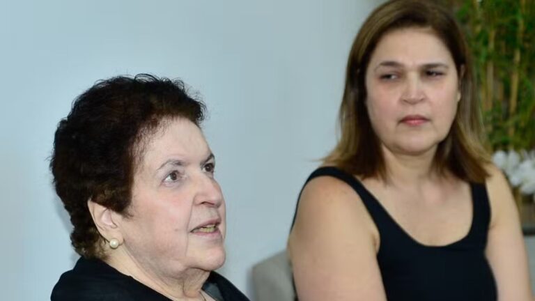 Despedida! Viúva de Gerson Brenner desabafa em velório do ator