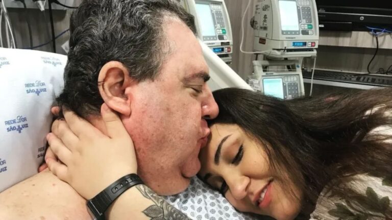 Filha de Gerson Brenner choca ao expor término após morte do pai: ‘Dois lutos’