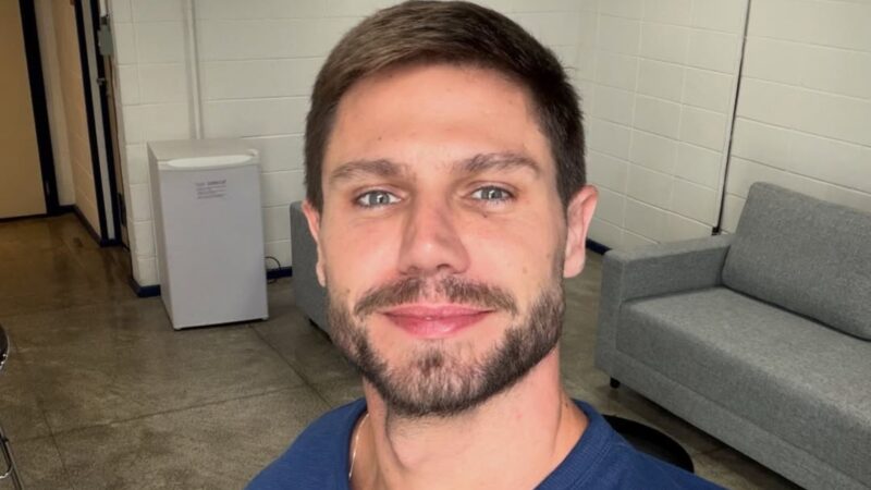 Jonas Sulzbach abre o jogo sobre vida amorosa após reality e surpreende com revelação