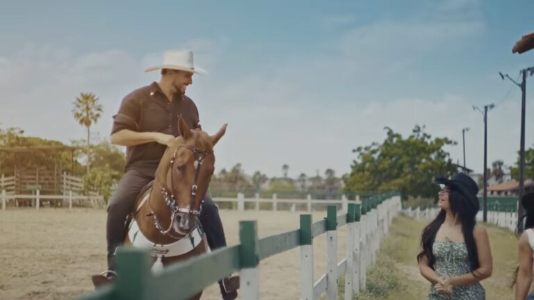 Mano Walter lança clipe e celebra chegada de terceiro filho: ‘Responsabilidade aumenta’