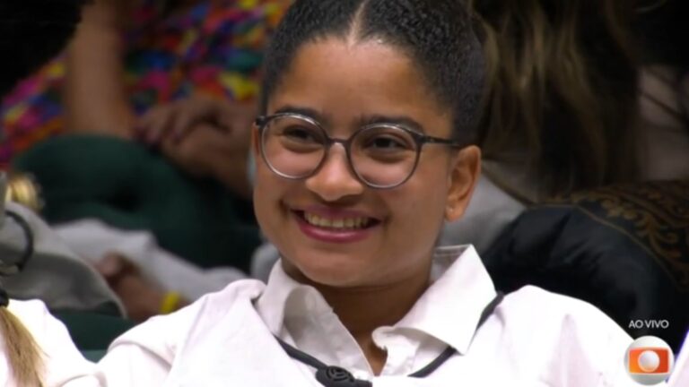 ‘BBB 26’: Saiu do reality? Milena fica aos prantos ao reencontrar a mãe; veja