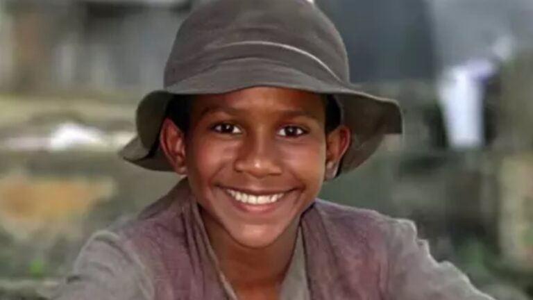 Ator mirim de Terra Nostra cresceu, está em A Nobreza do Amor e parou a web ao aparecer de sunga: ‘Que homem’