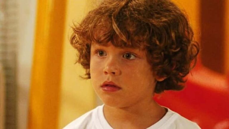 Lindo demais! Ex astro mirim da Globo cresceu e está dando o que falar
