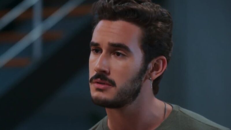 João Raul em 'Coração Acelerado' - Reprodução/TV Globo