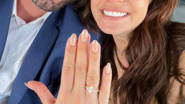 Famosa é pedida em casamento por empresário de sucesso