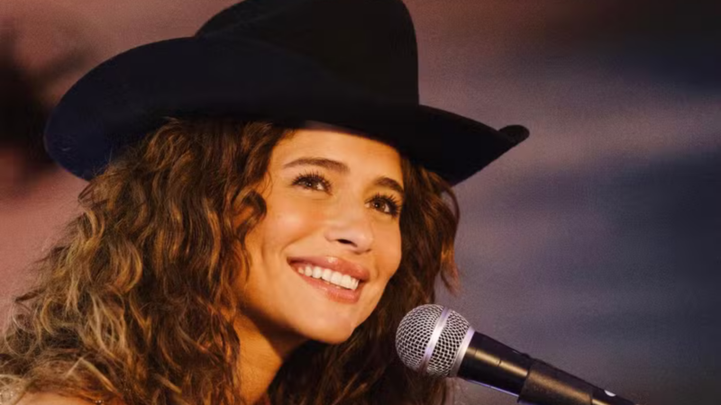 Isadora Cruz como Agrado, em Coração Acelerado - Foto: Globo
