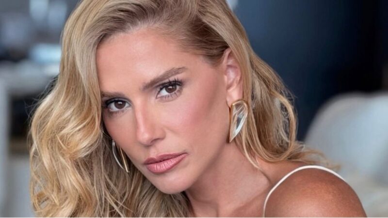 Deborah Secco - (Reprodução: Instagram)