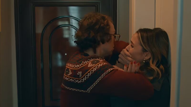 Lale descobre o segredo de Atilla Divulgação/RECORD