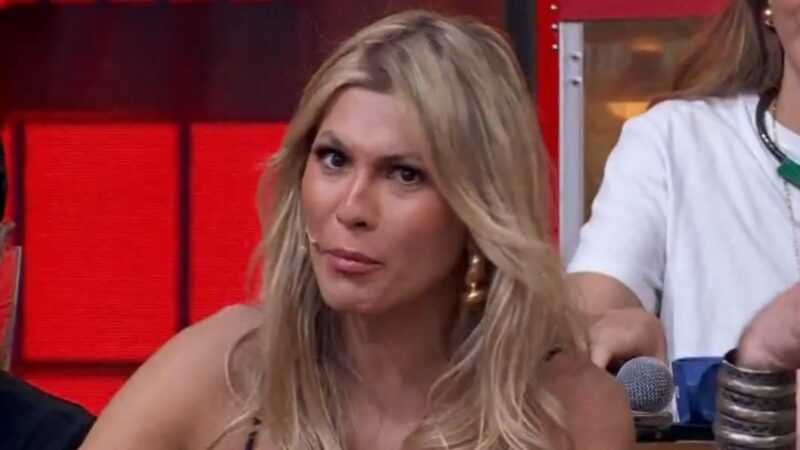 Lívia Andrade rebate famoso que disse que ela não serve para estar no ‘Domingão’: ‘Ninguém vai’