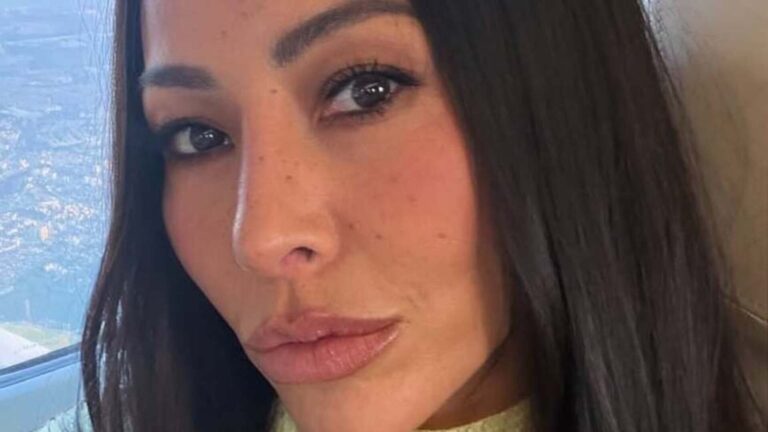 Sabrina Sato causa alvoroço em evento e look vira piada: ‘Vassoura de palha’