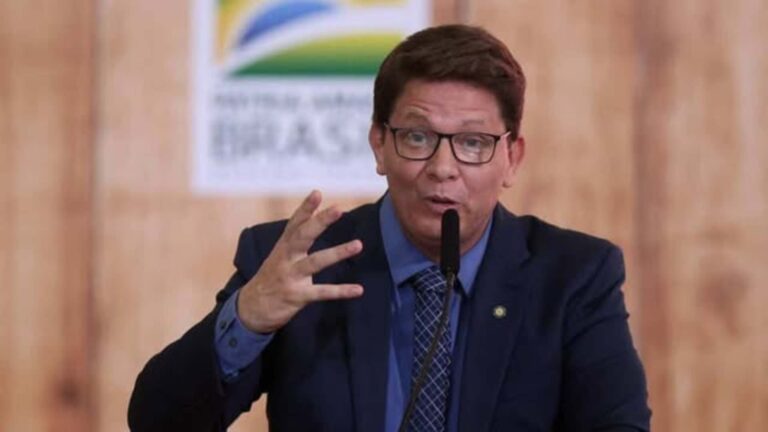 Saiba o real estado de saúde do ator e deputado Mário Frias