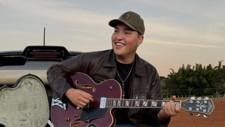 Filho de Leo, da dupla Victor & Leo, Matheus Chaves faz estreia na música