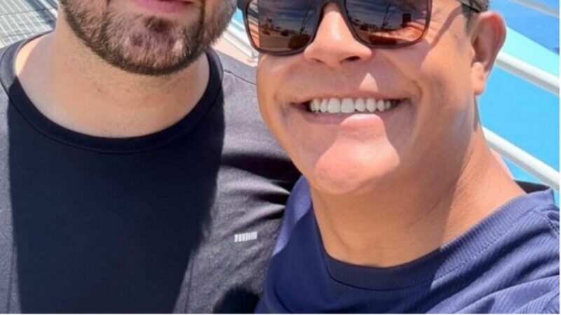 Aos 35 anos, apresentador da Globo comemora um ano de namoro com dentista e encanta web
