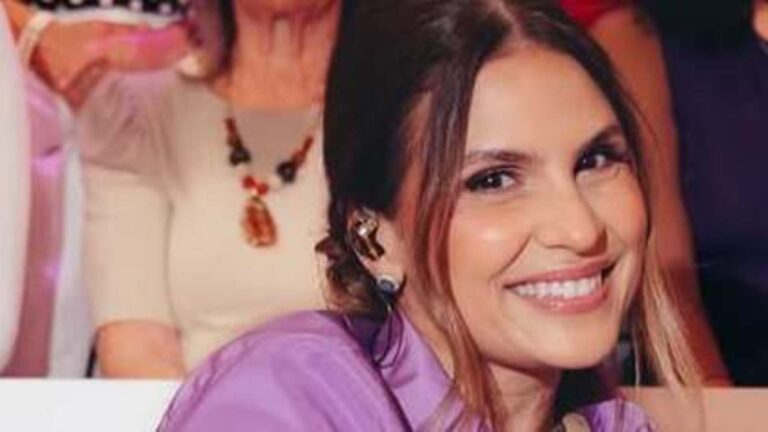 Vestido de cantora gospel chama atenção e dá o que falar: ‘Pra quê?’