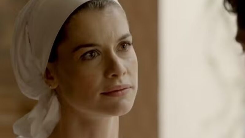 Lívia de "Além do Tempo" - (Reprodução: Globo)