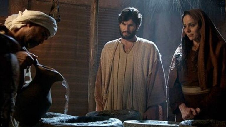 ‘Jesus’: Primeiro milagre do Messias acontece com transformação de água em vinho