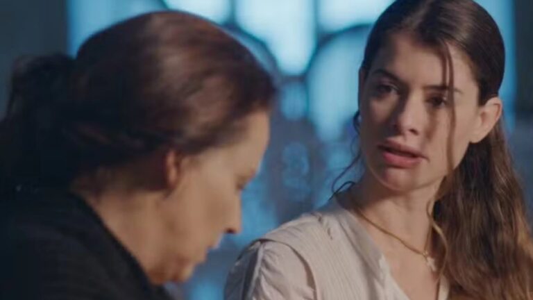 ‘Além do Tempo’: Padre Luís impede Lívia de fazer revelação chocante a Emília