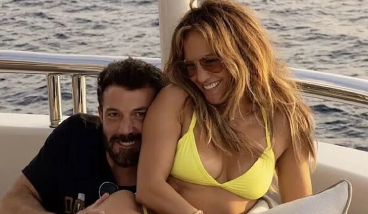 Traiu? Ator quebra silêncio e revela motivo do fim de casamento com cantora: ‘Ela’