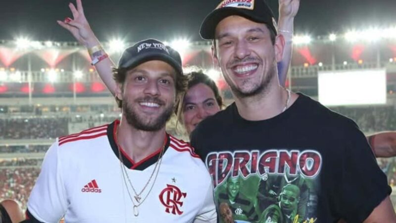 Quem é? João Vicente afirma que ator famoso imita Chay Suede: ‘É uma loucura’