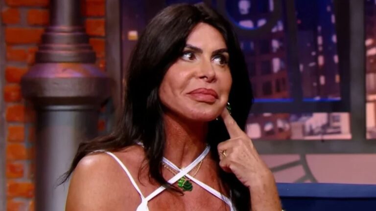 Gretchen conta seu maior segredo de beleza e surpreende com revelação