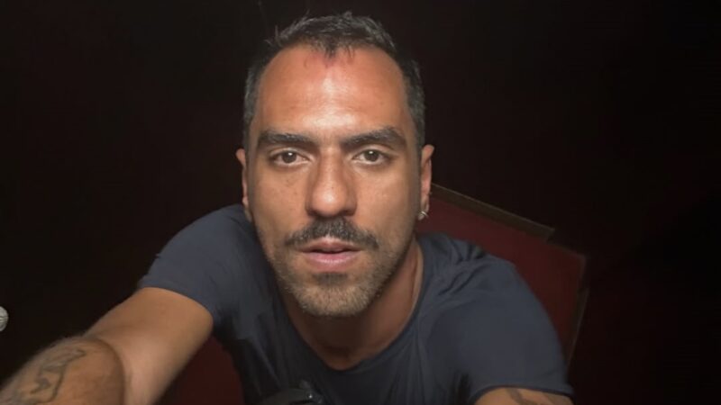 Alexandre Mortágua, filho do ex-jogador Edmundo