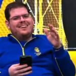 Casimiro debocha da Globo por exibir filme ‘flopado’ no horário de jogo da Copa do Mundo: ‘Largou a audiência’
