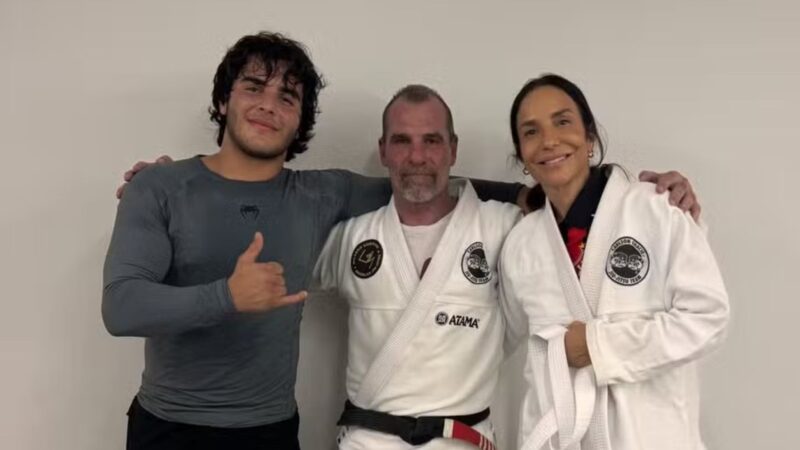 Ivete Sangalo surge de kimono e impressiona em treino com o filho, Marcelo - Reprodução/Instagram