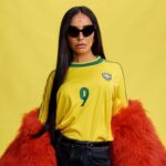 Grávida aos 45 anos, Sabrina Sato faz primeira aparição após anúncio e revela planos para o Carnaval