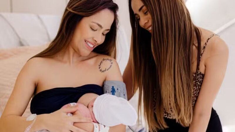 Gabi Luthai e Teo Teló anunciam Lexa como madrinha do filho caçula — Foto: Reprodução/ Instagram
