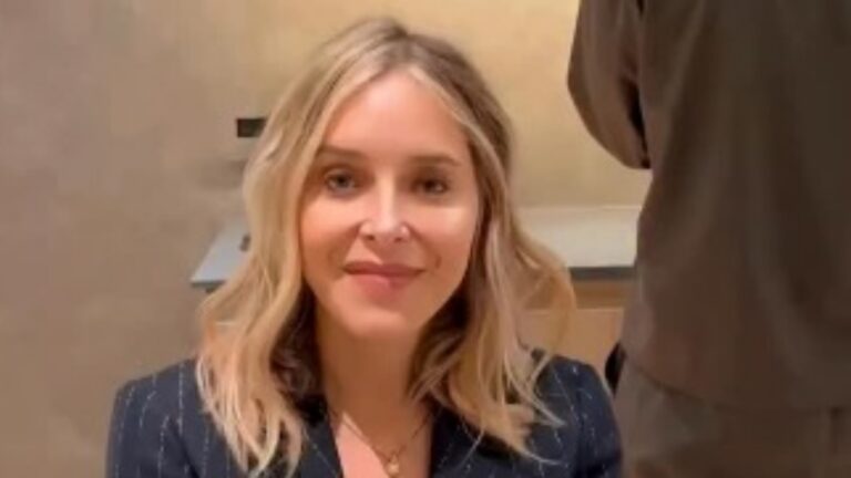 Atriz vive situação assustadora ao usar caneta emagrecedora: ‘Sangue por toda parte’