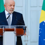 Lula é flagrado no G7 dando bronca por Mauro Vieira ter chegado cedo; vídeo