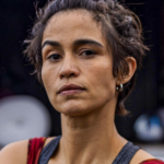 Nanda Costa assume nova namorada e publica foto nas redes
