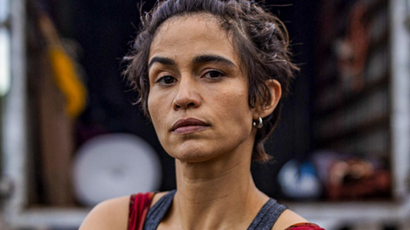 Nanda Costa assume nova namorada e publica foto nas redes