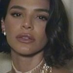Vestido de Bruna Marquezine em evento em SP choca público: ‘Essa mulher’