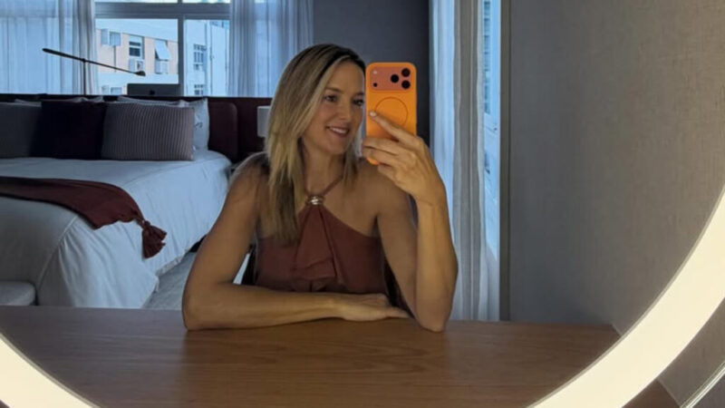 Sofá indestrutível: o truque de Ticiane Pinheiro para ter sala chique em casa cheia de crianças