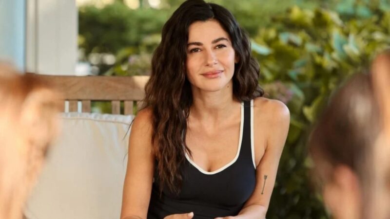 Ayça (Reprodução/Record)